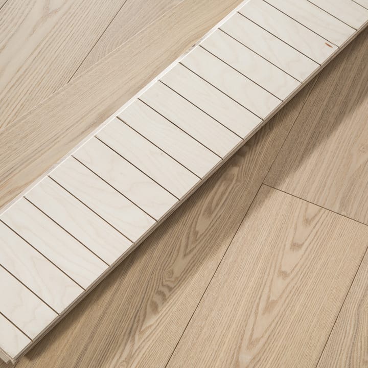 The Best Flooring for Hotel RoomsHotel flooring Hospitality wood flooring