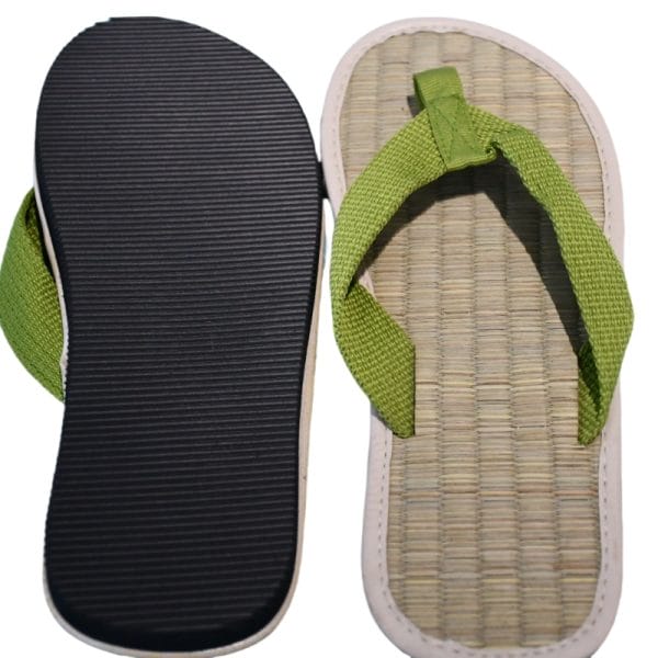 Eco-Friendly Outdoor Hotel Flip Flops - Customizable Non-Slip Straw & EVA Slippers