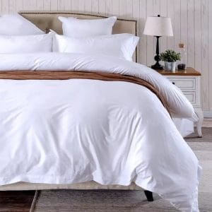 Hotel Bedding Set – 100% Cotton 200TC+