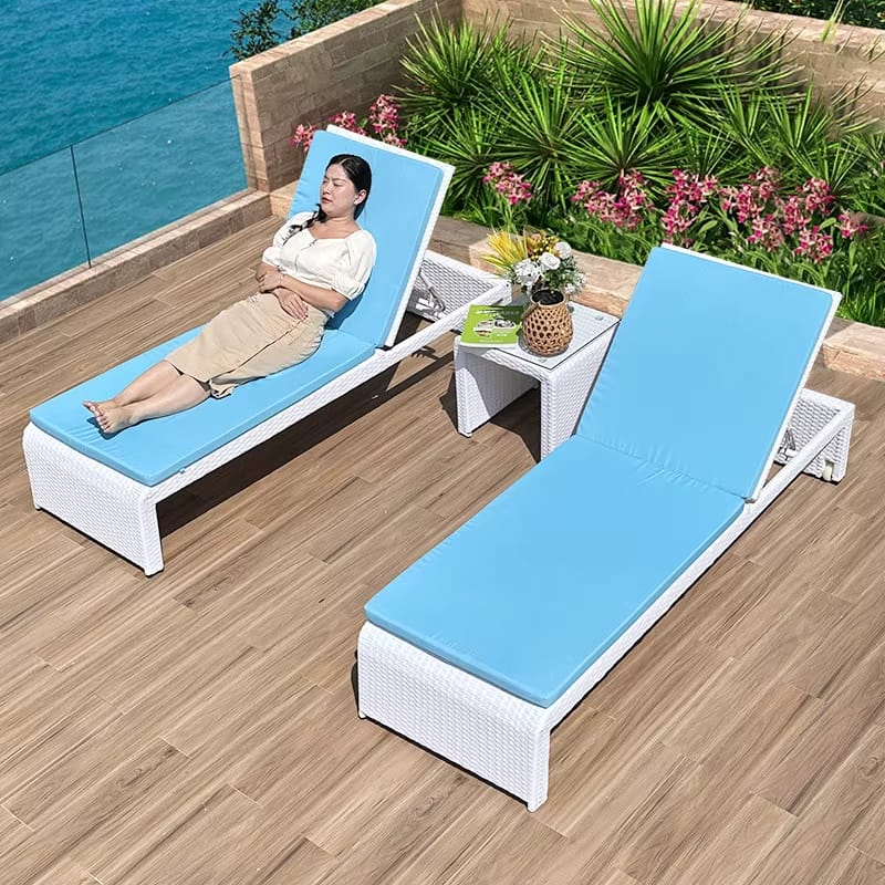 PE Rattan Outdoor Sun Lounger