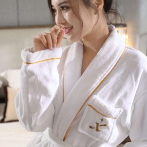 Shawl Collar 5 Star Hotel Bathrobe for Upscale Hotels and Resorts