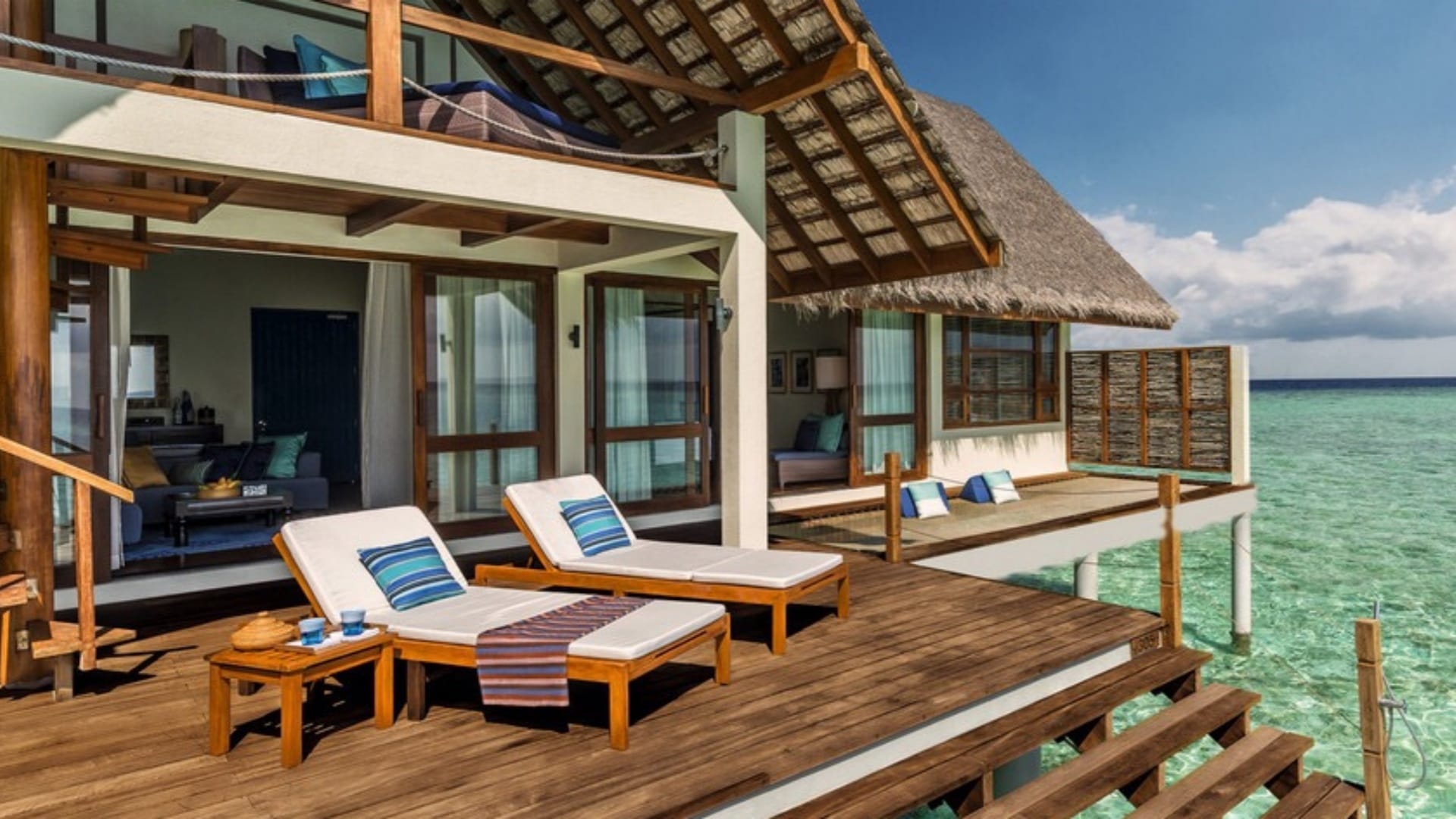 Hotel Beach Beds