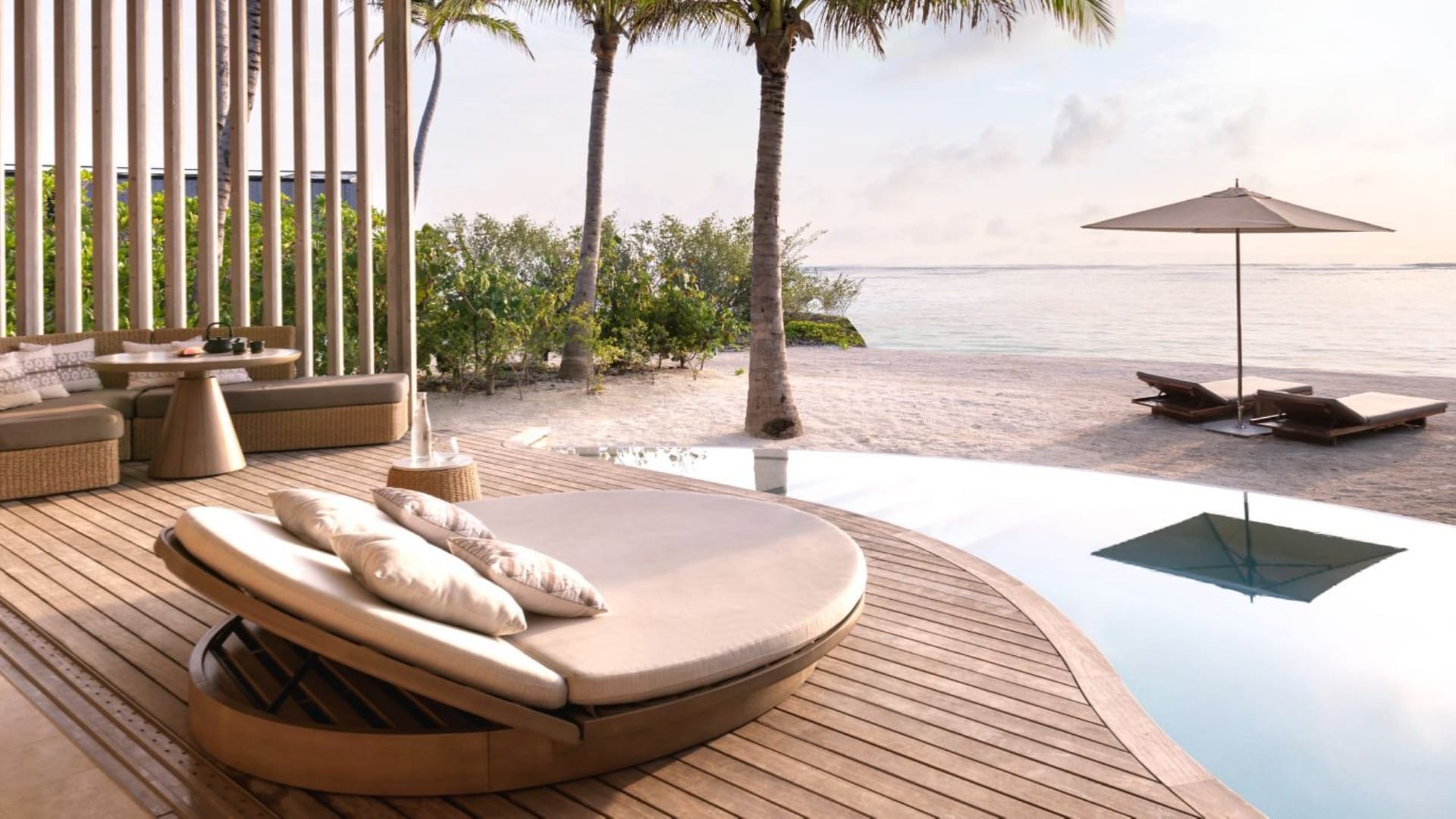 DERBAL's EcoChic line diverted 8.2 tons of ocean waste annually. Certified carbon-neutral manufacturing process aligns with EU Circular Economy standards