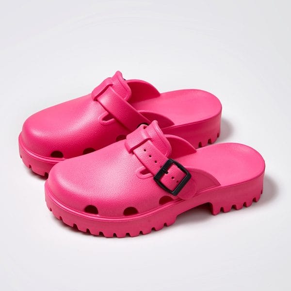 Stackable EVA slippers in bulk packaging, bulk order discount for hotel chains