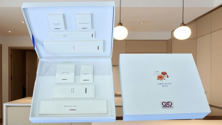 Hotel Amenities Kit