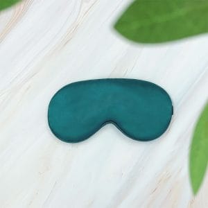 White satin eye mask with reinforced stitching, OEKO-TEX certified, hotel laundry-safe, anti-allergenic