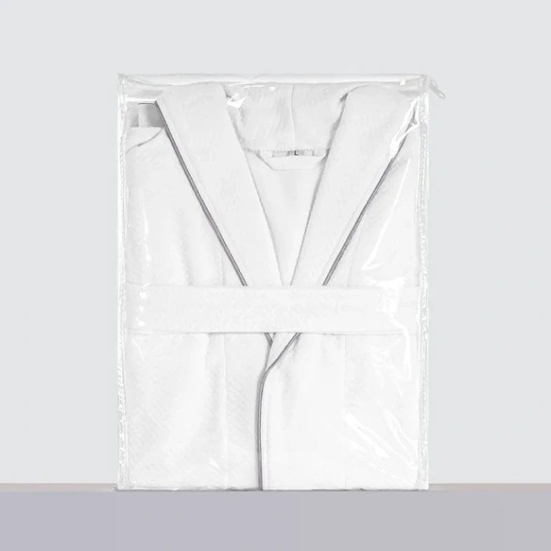 Polymer-grommet bathrobe belt on Silversea Cruises – saltwater corrosion-proof for marine environments.