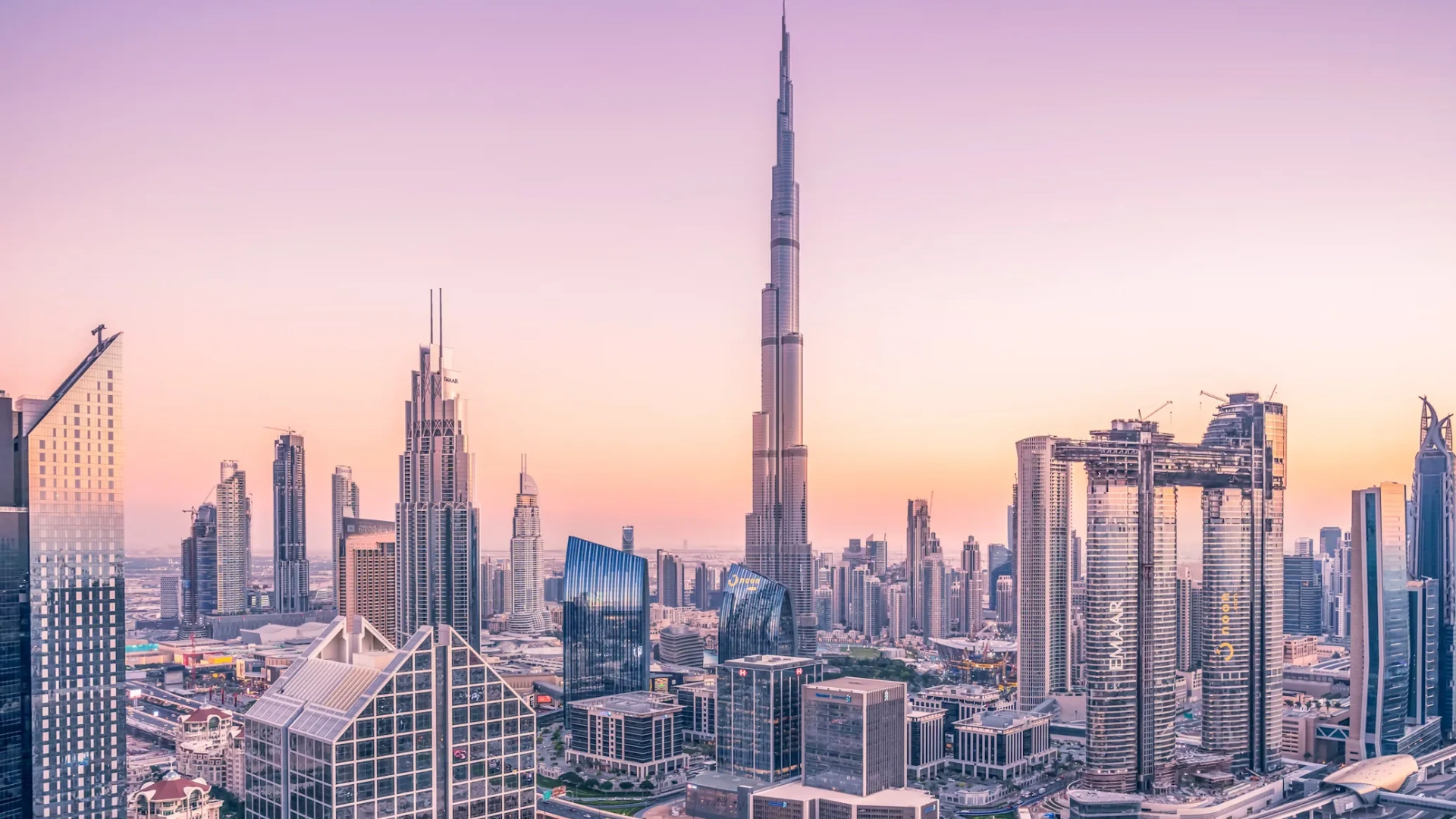 Microscopic view: DERBAL's Nanopalm™ composite for Dubai hotels - palm waste + graphene fusion surviving salt corrosion