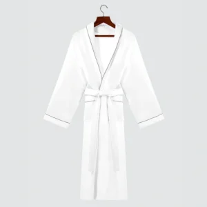 desert-heat-dissipation-hotel-bathrobes-jumeirah-al-wathba