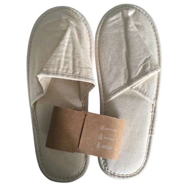 Durability test for Eco Friendly Biodegradable Hotel Slippers after 50 industrial washes.