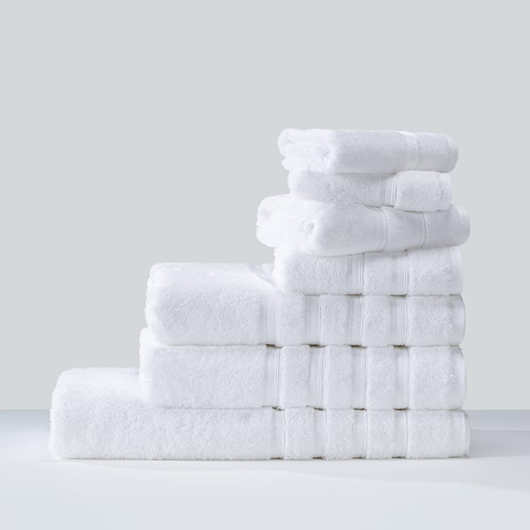 Grade 4 colorfast Hotel Bath Towels during bleach wash test at Ritz-Carlton Sharm El-Sheikh.