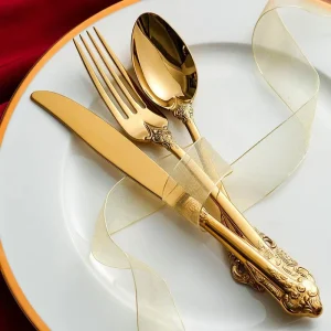 A side view of the Retro Royal Silverware Set Stainless Steel Cutlery showing the high-quality stainless steel material and polished finish.