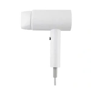 Close-up of 1800W high torque hair dryer, showing safety overheat protection feature.