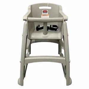 Ergonomic built-in handle on Baby High Chairs for easy one-handed maneuvering.