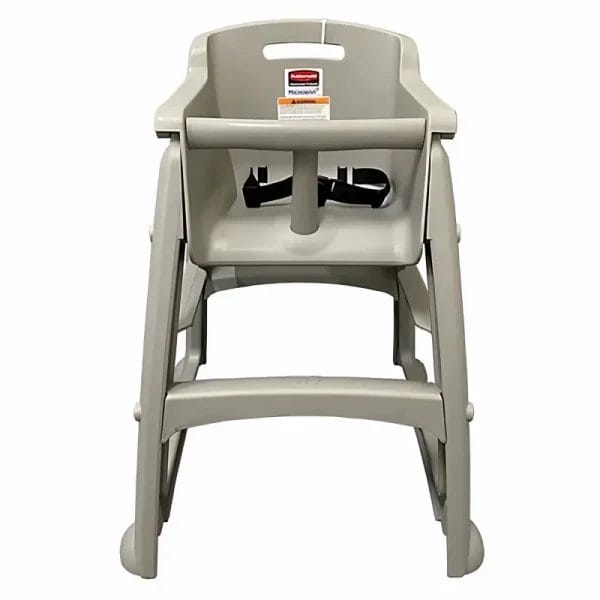 Ergonomic built-in handle on Baby High Chairs for easy one-handed maneuvering.