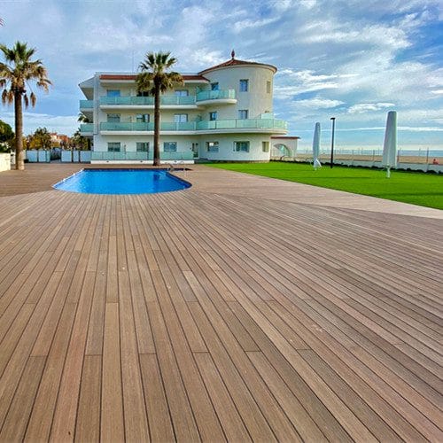 Hotel Outdoor Waterproof Rustproof Wooden Floors